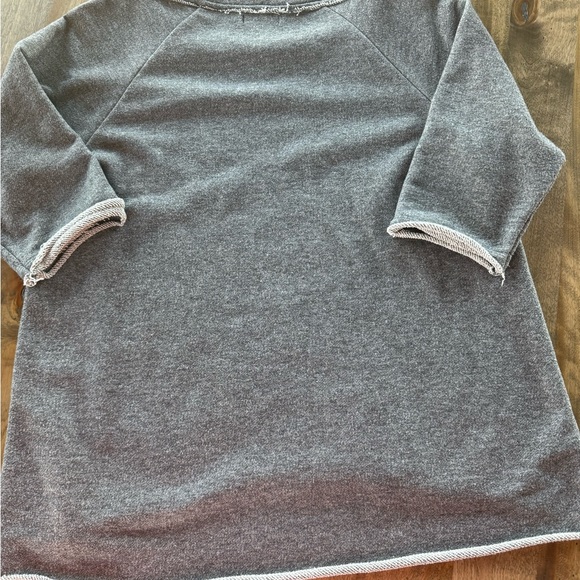 Fun sparkly oversized shirt - Picture 3 of 3